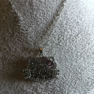 Collar Gatita de Corazones en acero inoxidable hipoalergénico